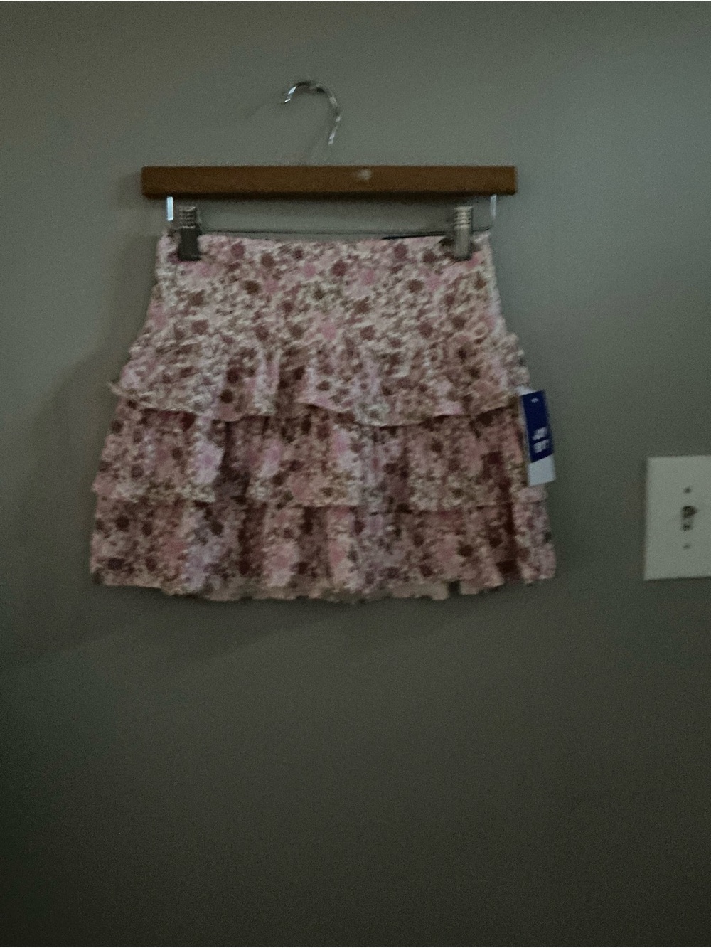 Women’s High Rise Floral Ruffle Mini Skort   Pink /Brown.  S - Picture 9 of 10
